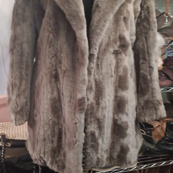 John + Jenn Plush Olive  Faux Fur Jacket XXS - Picture 4 of 7